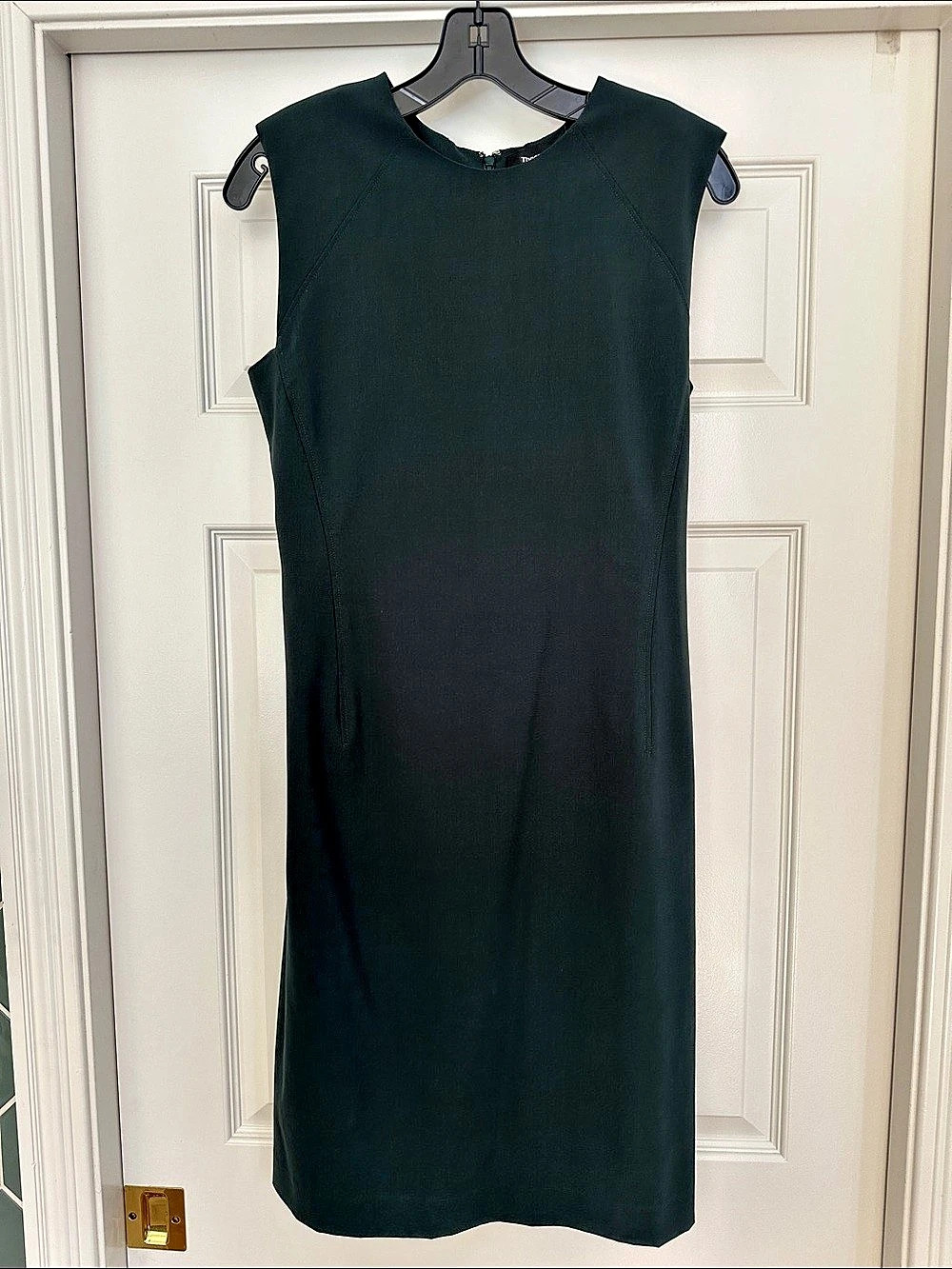 Theory Maxi Dress in Green Like New size 6